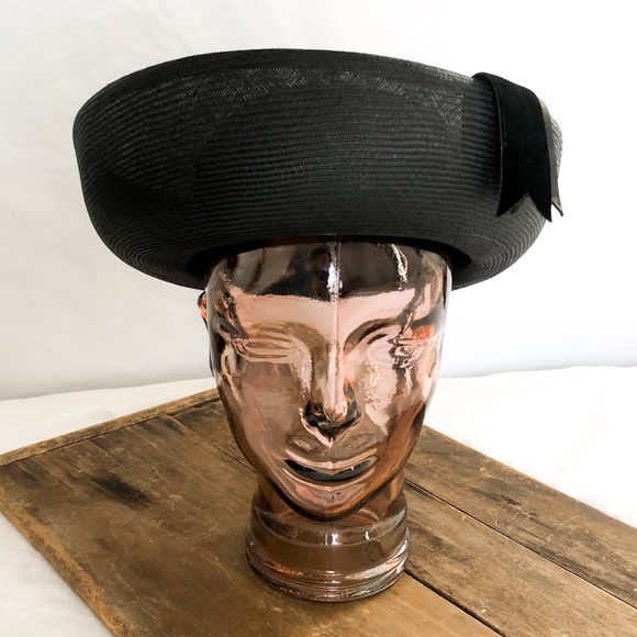 Vintage Accessories - VINTAGE/ “The French Room” Madeline hat
